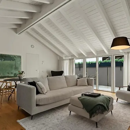 The Golden Duo Two Luxury Units In One Building By Aura Luxury Collection *