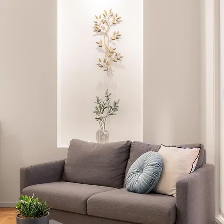 The Golden Duo Two Luxury Units In One Building By Aura Luxury Collection Apartamento *