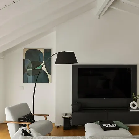 Appartement The Golden Duo Two Luxury Units In One Building By Aura Luxury Collection