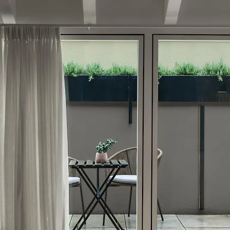 Appartement The Golden Duo Two Luxury Units In One Building By Aura Luxury Collection Côme