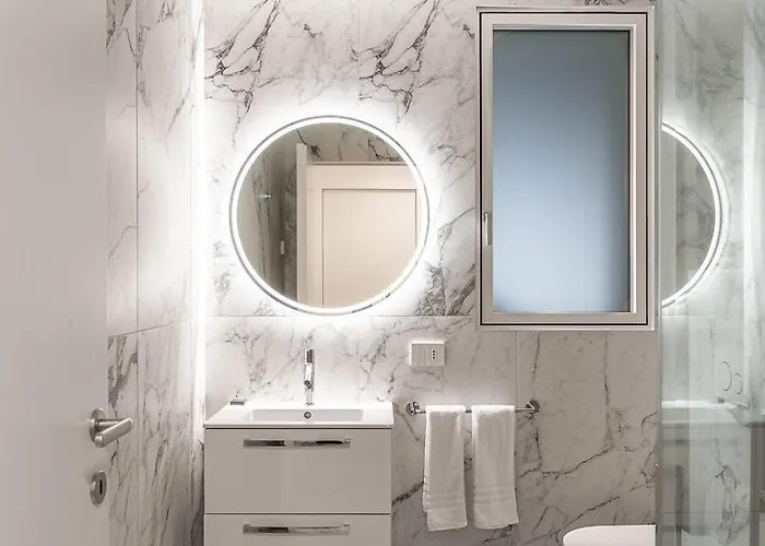 Appartamento The Golden Duo Two Luxury Units In One Building By Aura Luxury Collection Côme