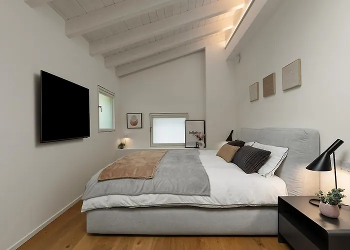 The Golden Duo Two Luxury Units In One Building By Aura Luxury Collection Côme