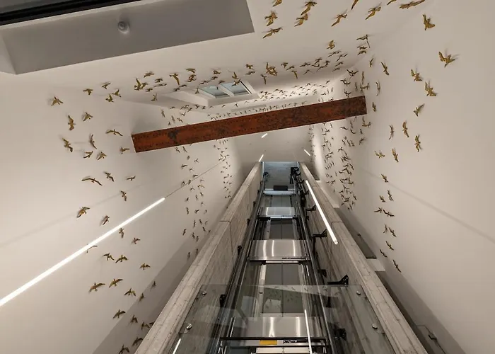 The Golden Duo Two Luxury Units In One Building By Aura Luxury Collection * Côme