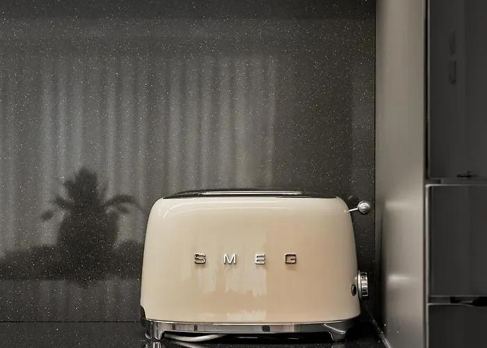 The Golden Duo Two Luxury Units In One Building By Aura Luxury Collection * Όπως